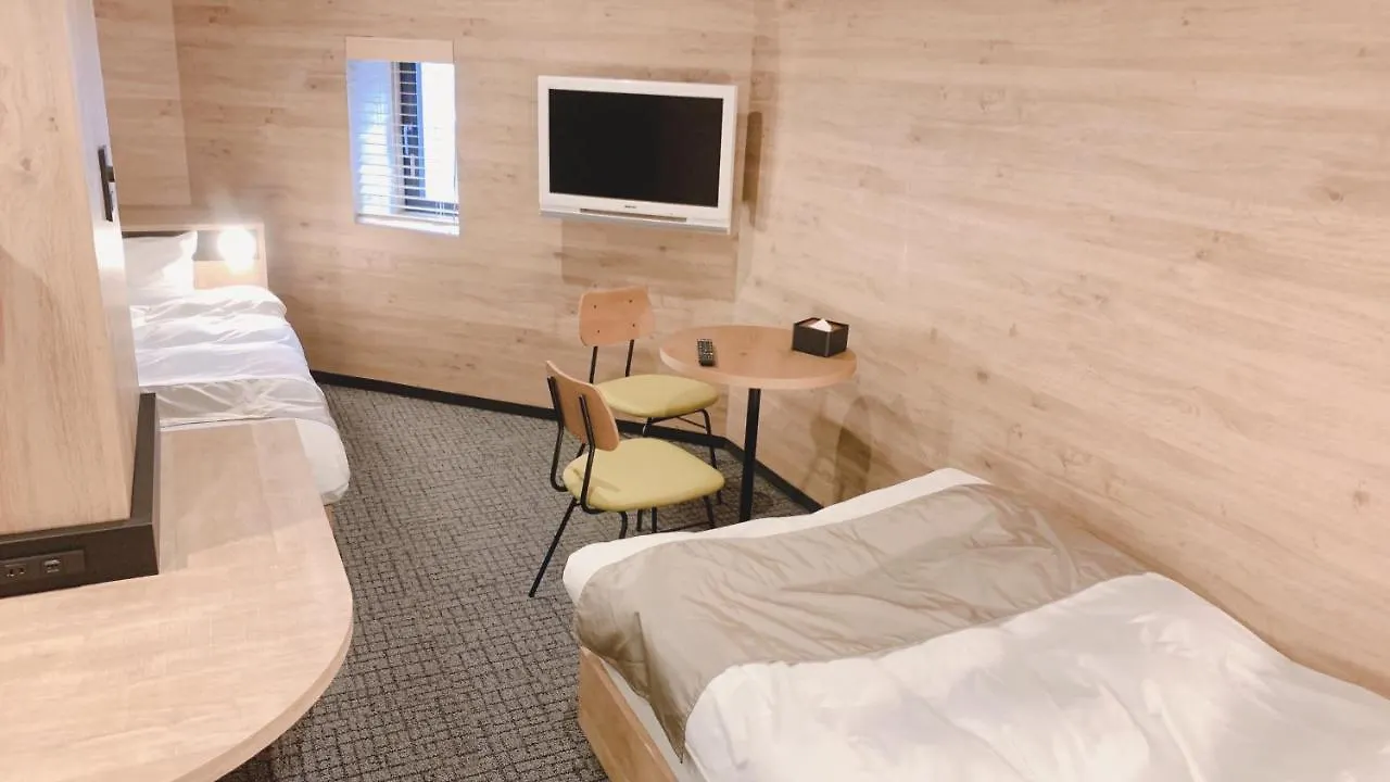 First Cabin Midosuji Namba Osaka 3*,