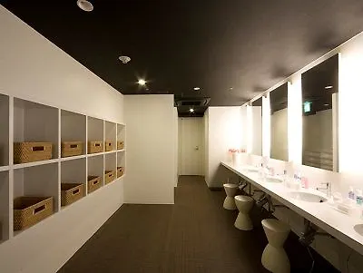 First Cabin Midosuji Namba Osaka Hotel cápsula